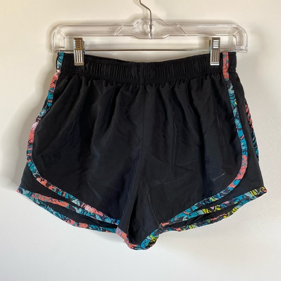 Nike Womens Dri-Fit Running Shorts Sz M Black Colorful Trim Pocket Lined Lightwt - Picture 10 of 10
